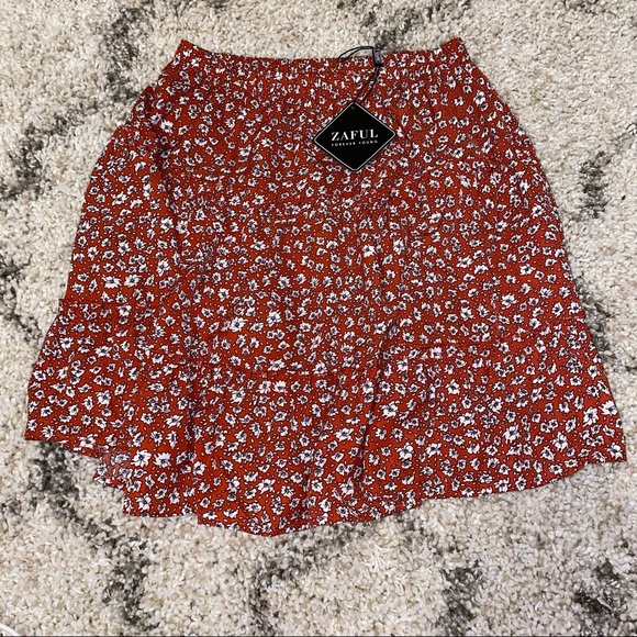 burnt orange skirt - Picture 1 of 2